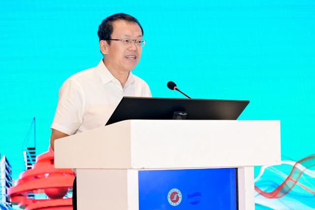 2024中国纺织染整专业学术交流年会暨第三届全国生态纺织论坛在青岛成功召开(图4) 2024中国纺织染整专业学术交流年会暨第三届全国生态纺织论坛在青岛成功召开(图4)